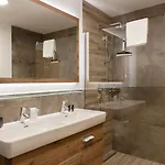 Avenida Style By Alpin - Incl Summercard شقة كابرون